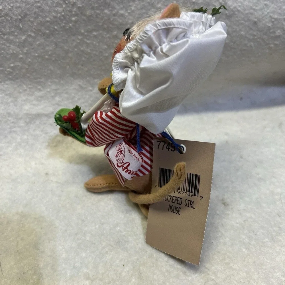 1995 Vintage Annalee Tuckered Girl Mouse Christmas Red White Striped ‎ Candle 7